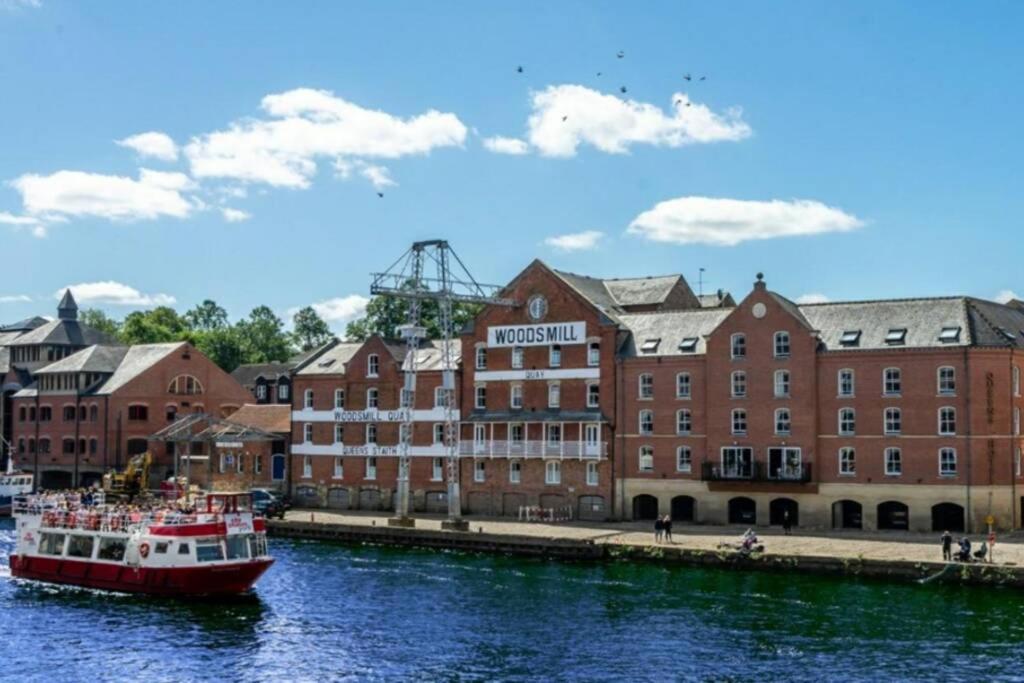 The Riverside At Woodsmill Quay With Parking Γιορκ Εξωτερικό φωτογραφία